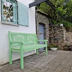 別荘 Szoloskert Vendeghaz Badacsony バダチョニトマイ