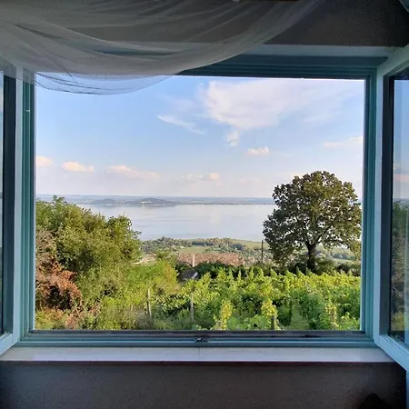 Tatil Evi Szoloskert Vendeghaz Badacsony